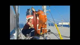 installation VSAT antenna.