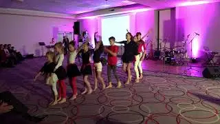 X-mas fitness - Tanečn&eacute; vyst&uacute;penie S&uacute;kromnej z&aacute;kladnej umeleckej &scaron;koly PinkHarmony