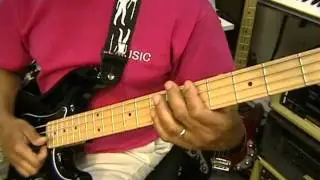 How To Play Bass Guitar Old School Slap Bass Series Episode #3 EEMusicLIVE
