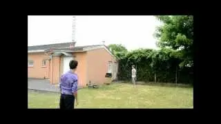 Epic Frisbee Trick Shot [FULL HD] [like Brodie Smith]