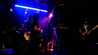 Los Cuervos & Nahuel - Carpintero de condenas - Cover Tako - Sala Black Bird