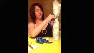 How To Wrap A Wine Bottle In Tissue Paper