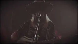 INEZONA ''Calmame'' acoustic version live at HUMBUG