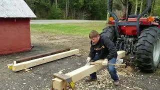 Hand Hewing a Beam ( The Easy Way )