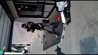 street performer in seattle