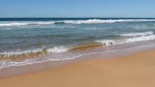 Ocean waves on a golden beach - nature sounds for sleep, study, relaxation - 8hrs