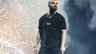 Drake ft. Giggs - KMT / More Life (Live in Amsterdam)