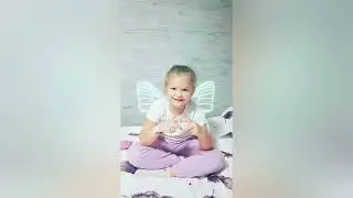 🎀 Bună, eu sunt Sofica! 🎀Am 7 ani și vreau să vă invit pe mini-blogul meu! 💖