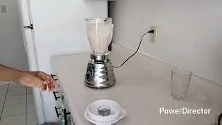 Making oats  peanut punch 