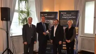 Bayerischer Zimmererverband: Fotostrecke zur Bezirksversammlung Unterfranken 2013