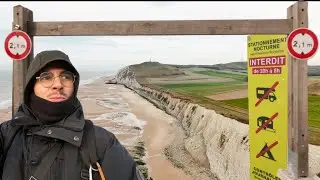 bloqu&eacute; par les barri&egrave;res de hauteur au Cap Blanc Nez en VAN am&eacute;nag&eacute; ⛔