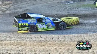 Slick Tracks & Set Up Changes at Highland Speedway