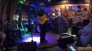 Damon Fowler- Dave Reinhardt-drums...Chuck Riley-bass.....