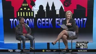 Deep Roy at 2017 TopCon Geek Expo