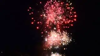14 juillet Ch&acirc;teau-Gontier - Bouquet final