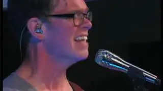 Jason Gray sings 