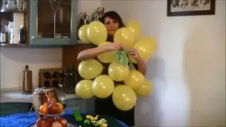 How to make a bunch of grapes costume
