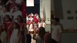 Chorus of Winnetka Elem. Ave. School 13-05-2019.