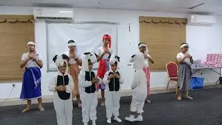 Choreography program by Sunda school boys