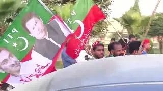 Pakistan's Imran Khan to resume protest after recovering from shooting