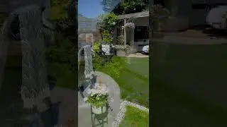 #exteriordesign #landscapedesign #homescapedesigns #smallspaces #werenovate #Beautifull #greenspace