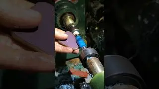 Sanding and polishing epoxy on the lathe #woodturning #lathe #epoxy #sanding #polishing #shorts