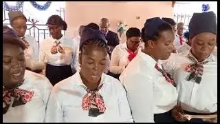 Place en Dieu ta confiance. Chorale Source Évangélique de la Croix-des-Bouquets..