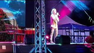 Muzik&aacute;l &ndash; Děti R&aacute;je &ndash; Zůstaň a neodch&aacute;zej