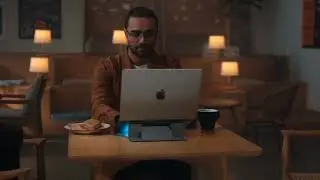 MOFT Cooling Invisible Stand: A cool stand built for the hot desk