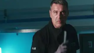 HLS-Techniker: Unser Partner auf dem Bau.  L'installatore: Il nostro partner sul cantiere.