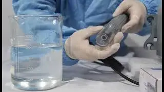 How to operate the air calibration for the dissolved oxygen analyzer?
