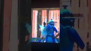NEW EXPLOIT (PHASE INTO SOMEONES BOX)!!!