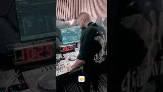 Turn the volume up. Trust me. #djlife #afrohouse