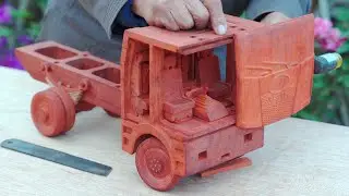 Chinese Master Carpenter Used A Whole Block Of Wood For The Fire Truck, No Nails