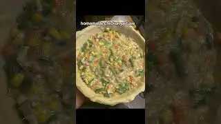 homemade chicken pot pie 🥧 #dinner #foryou #homemade #contentcreator