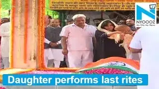 Sushma Swaraj's daughter performs last rites, cremated with full state honours