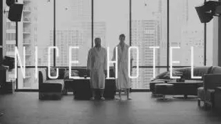 JULIAN SMITH - Nice Hotel