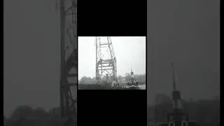 Floating sheerlegs overturned in the North Sea Canal