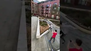 Parkour dive kong