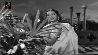 Hamrahi (1963) - Mujhko Apne Gale Lagalo, Ae Mere Hamrahi