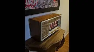POSTE RADIO SCHNEIDER MAMBO de 1958