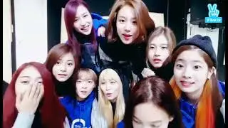 151018 Twice Live 1