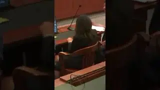 Адвокат Джонни плачет после победы в деле против Эмбер Херд