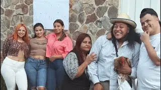 Cuando viene el primo del pueblo a la ciudad, y lo llevas donde las CARIÑ0SAS! 🤣🤣🔥❤️