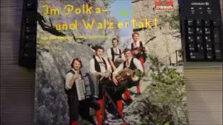 MIT DEN ORIG  TIROLER SPITZBUAM   im polka und  walzertakt  12  TITEL   1975