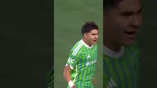 🔥 Obed Vargas opens the scoring with strike from outside the box! #football #highlights #goals #mls