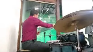 Louvor - Ele vira no meio da noite. (Drum Cam 🥁📽️)          use fones de ouvido 🎧