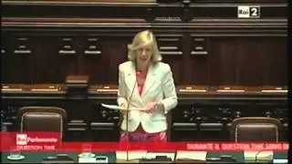 Meloni: la discriminazione non si combatte con la diffusione della teoria gender