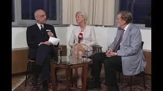 Matt spricht mit Naisbitt