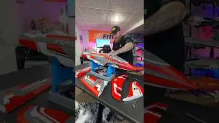 Unboxing an 80mm FMS Futura Jet!